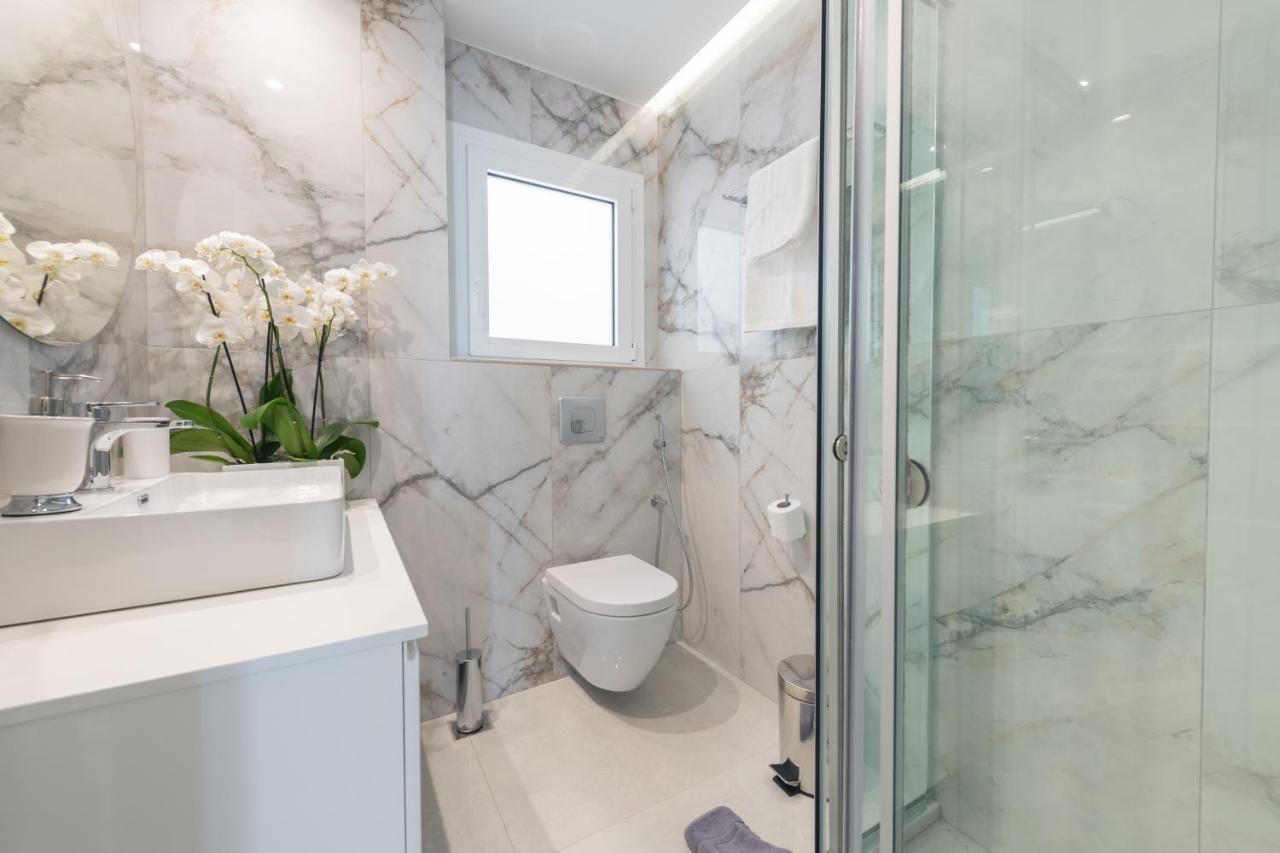 Narya Luxury Apartment コルフ島 エクステリア 写真